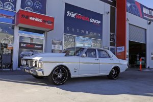 FORD XY WITH PRO DRAG WHEELS  |  | FORD 