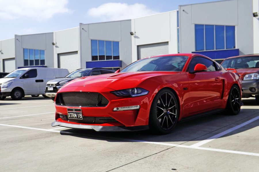 FORD MUSTANG WITH 20 INCH  ZITO WHEELS  |  | FORD