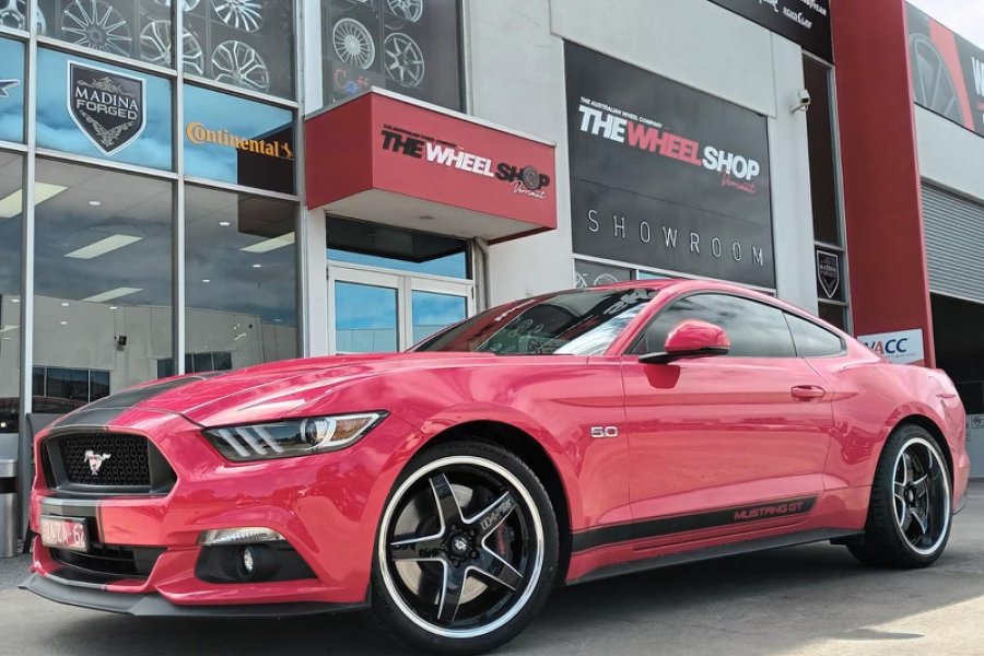FORD MUSTANG WITH D1R WHEELS  |  | FORD