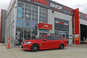 HOLDEN VF WAGON WITH 20 INCH HUSSLA WHEELS  |  | HOLDEN